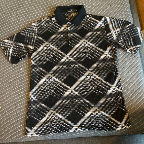 Bugatchi Collared polo style men’s shirt. - Picture 7 of 7